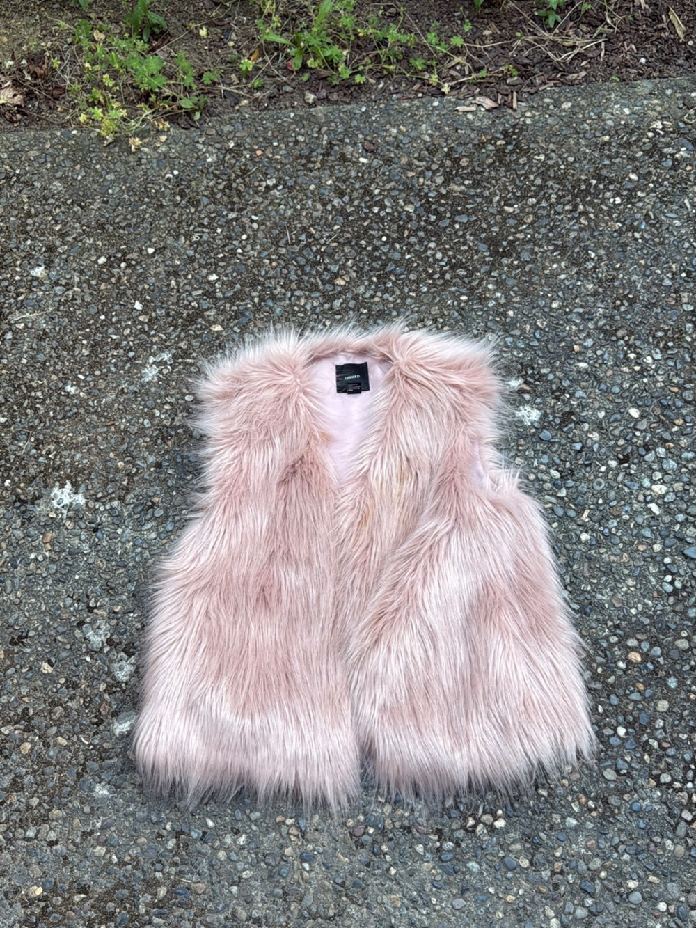 Forever 21 Dusty Rose Faux Fur Vest